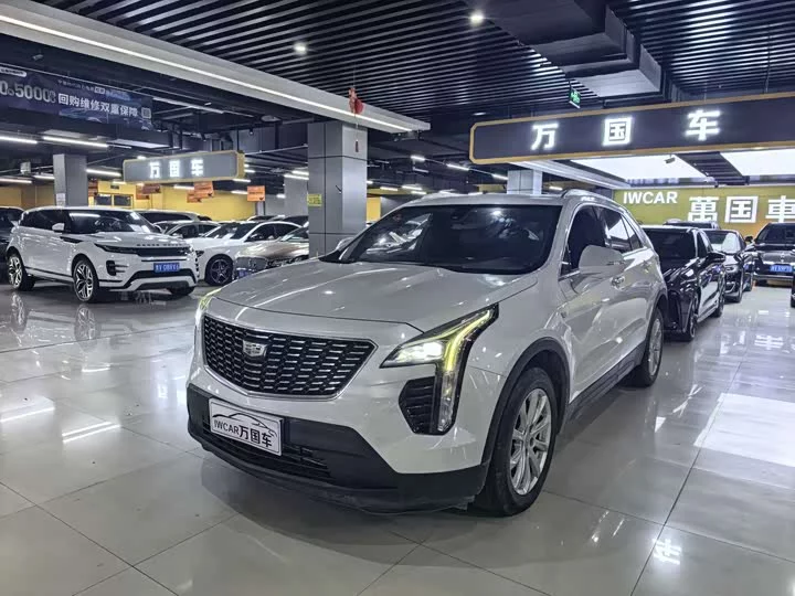 Cadillac XT4