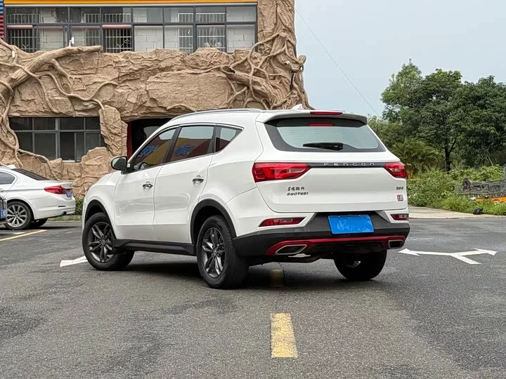 Dongfeng Fengon 580