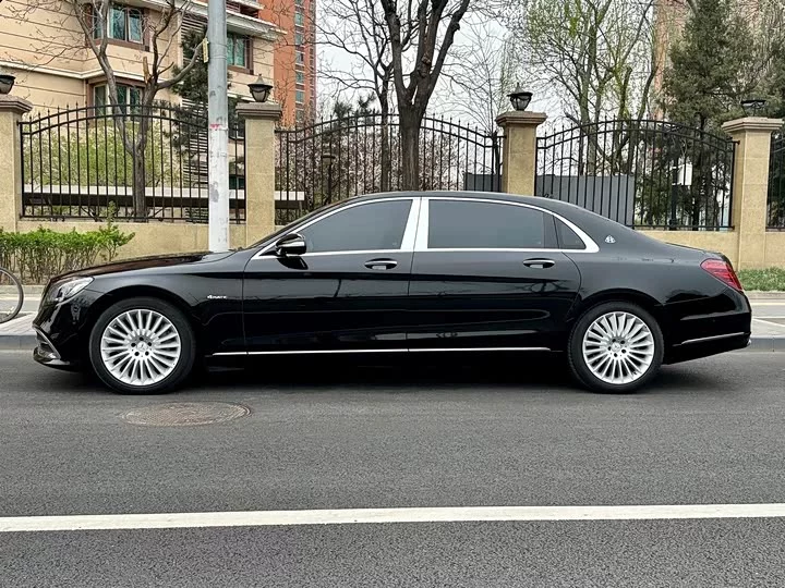 Mercedes-Benz Maybach S-Class