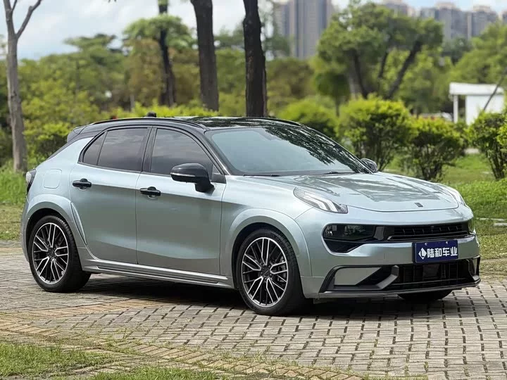 Lynk & Co 02 Hatchback