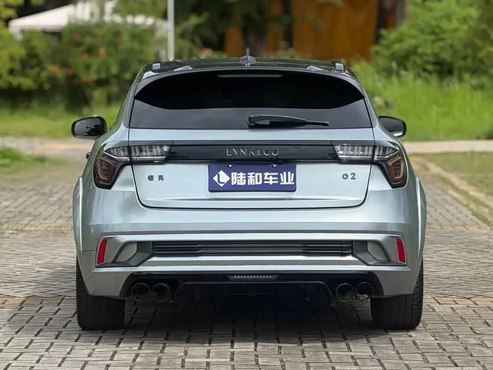 Lynk & Co 02 Hatchback