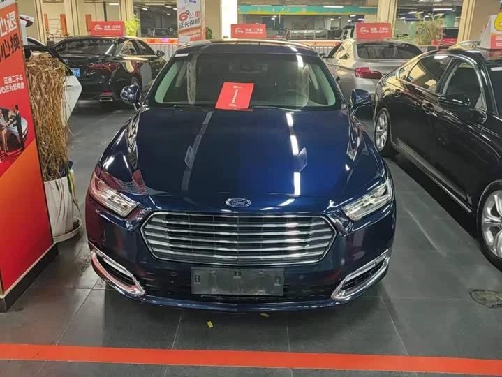 Ford Taurus