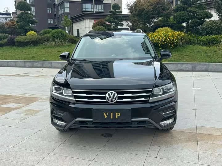 Volkswagen Tiguan L