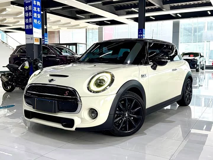 MINI 