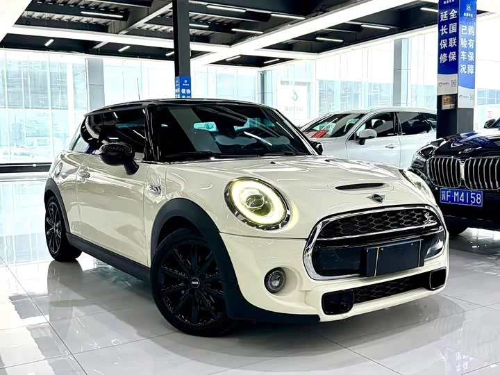 MINI 