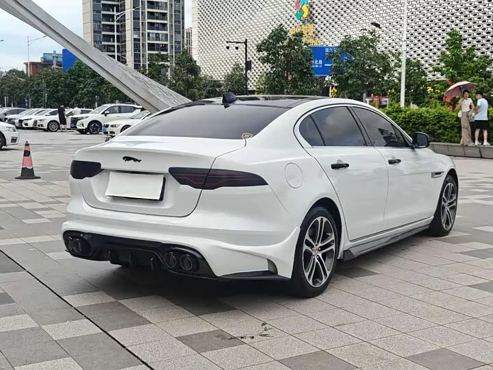 Jaguar XEL