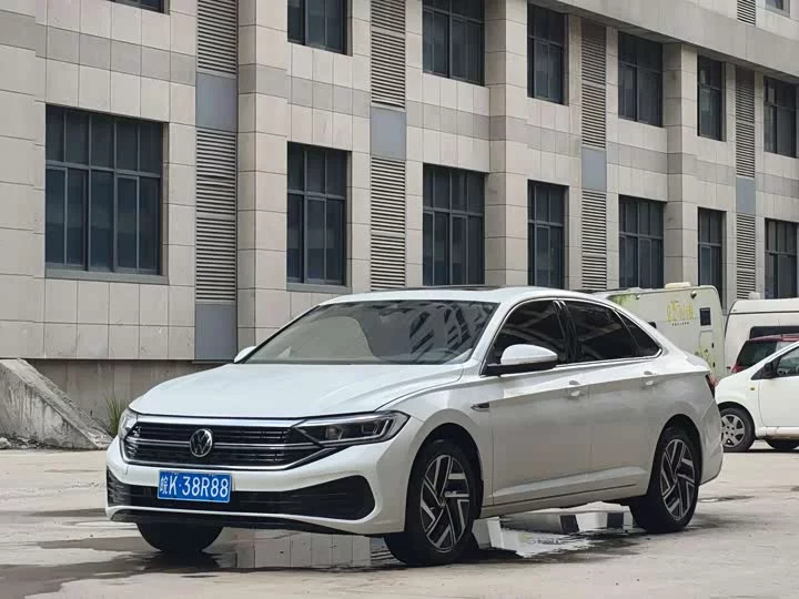 Volkswagen Sagitar