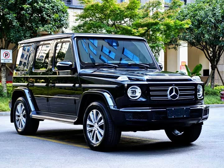 Mercedes-Benz G-rated