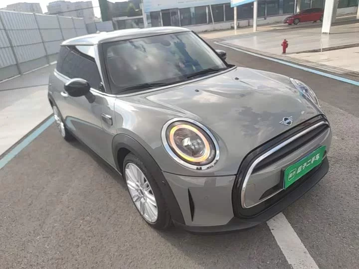 MINI 