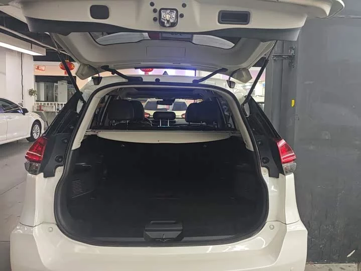 Nissan Qijun
