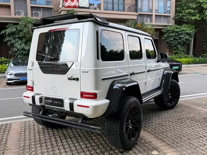 Mercedes-Benz G-rated