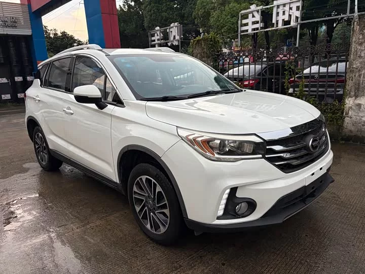 GAC Trumpchi GS4