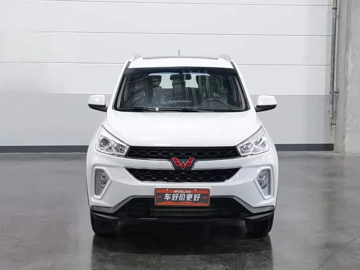 Wuling Hongguang S3