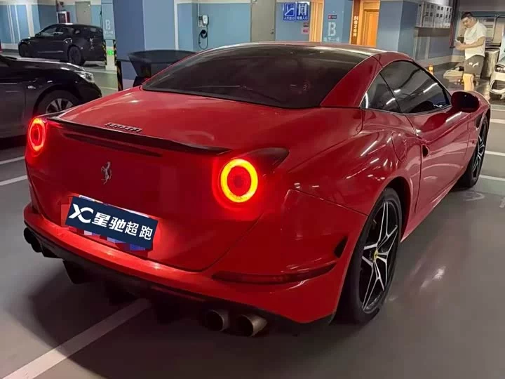 ferrari California T
