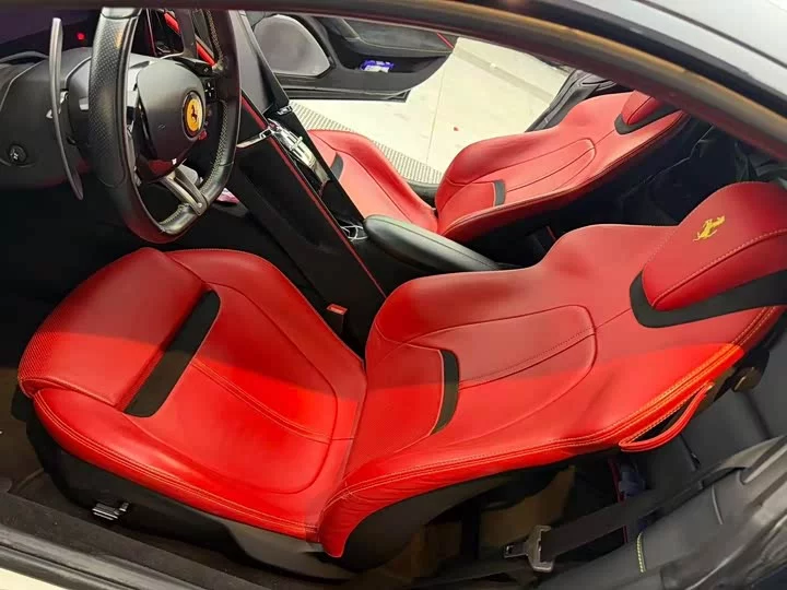 ferrari Roma
