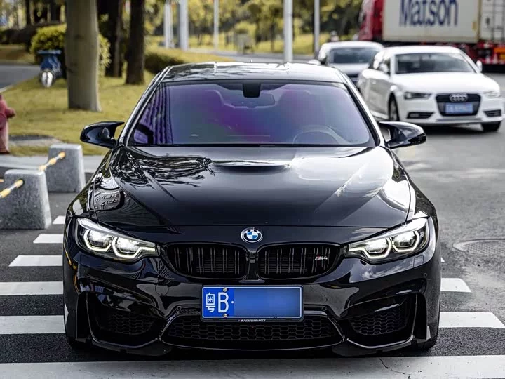 BMW M4