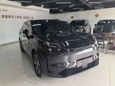 Lynk & Co 08 EM-P
