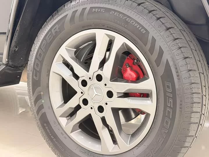 Mercedes-Benz G-rated