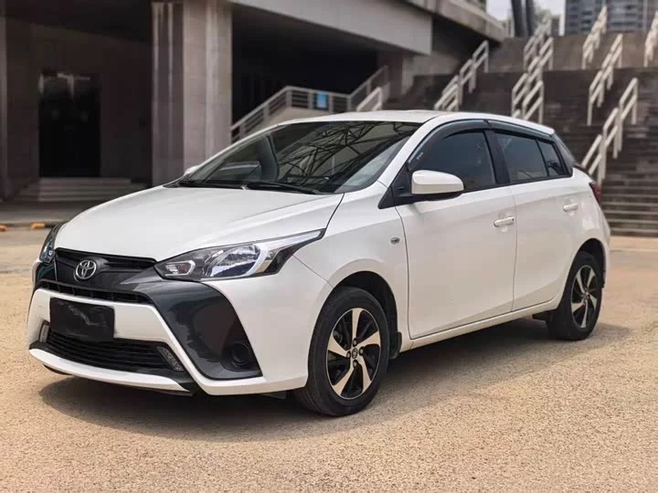 Toyota Yaris L
