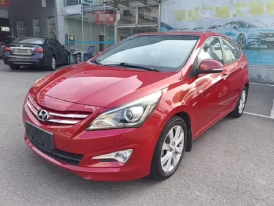 Hyundai Verna RV