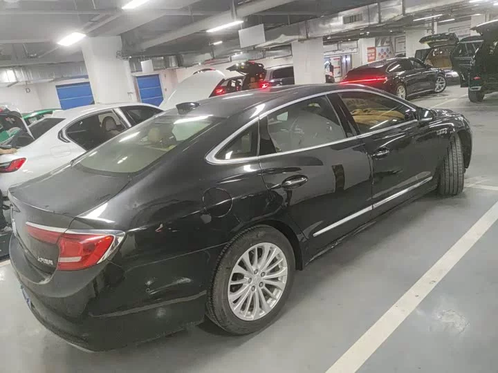 Buick LaCrosse