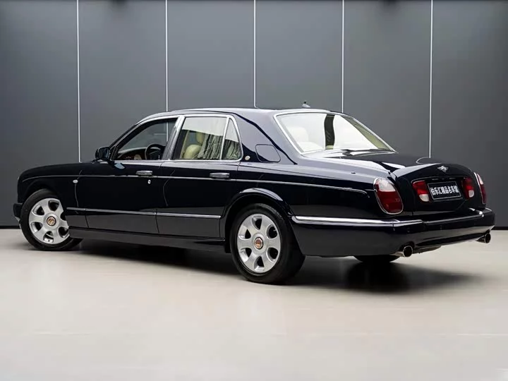 Bentley Elegant