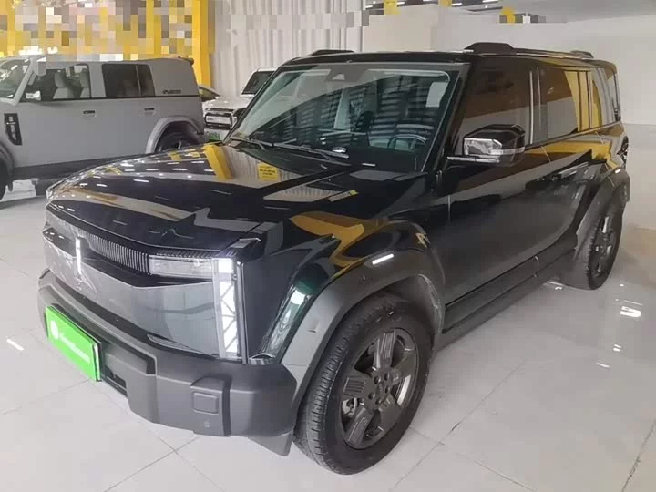 iCAR 03