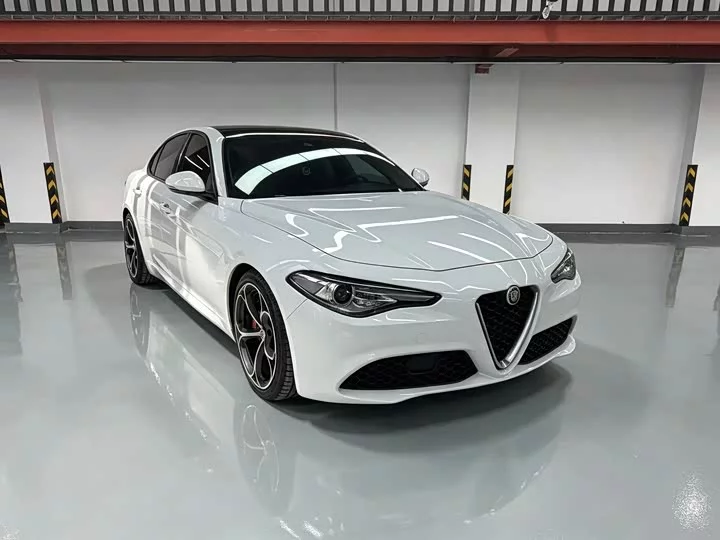 alfa romeo Giulia Juliet