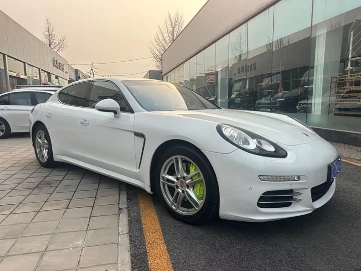 Porsche Panamera