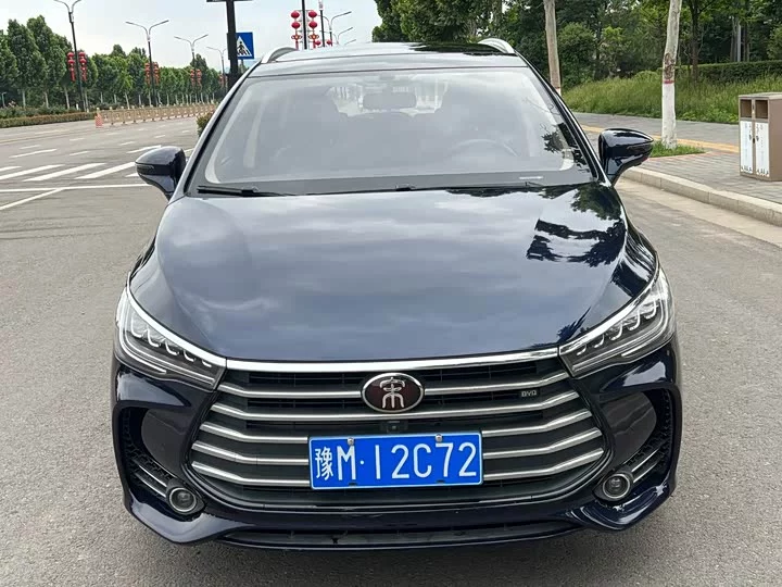 BYD Song MAX