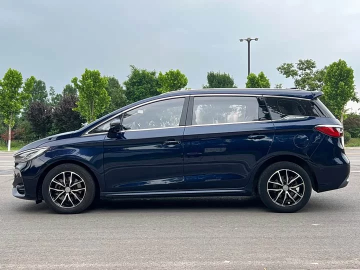 BYD Song MAX