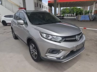 Dongfeng AX5