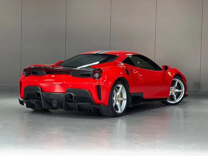ferrari 488