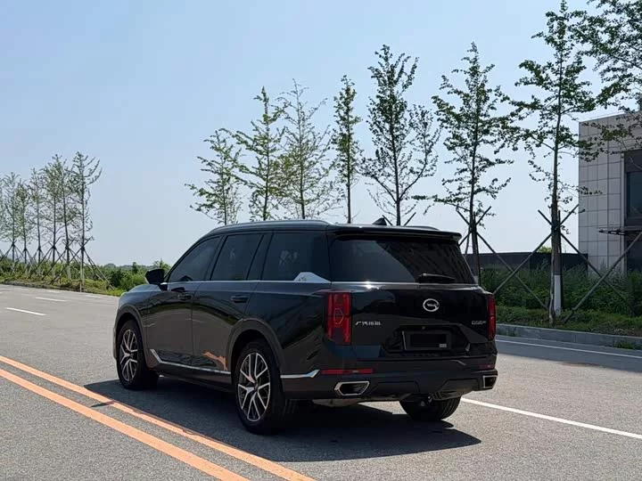 GAC Trumpchi GS8