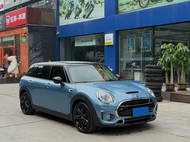 MINI CLUBMAN