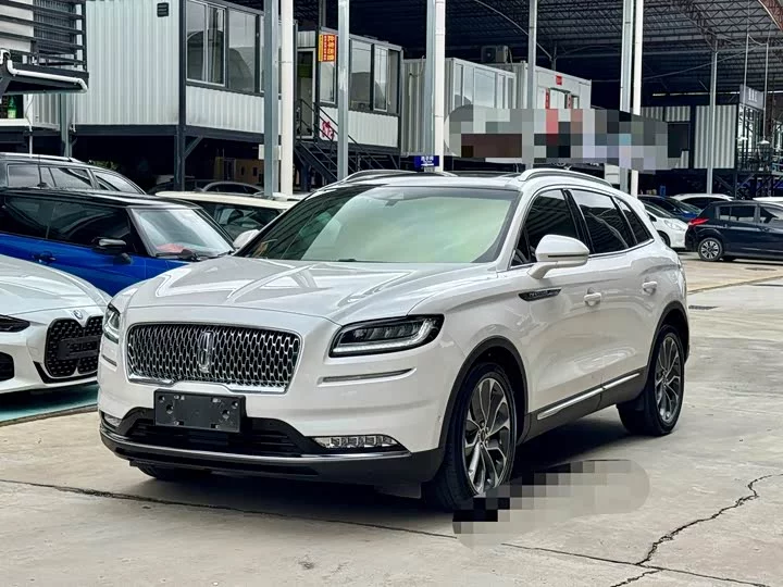 Lincoln navigator