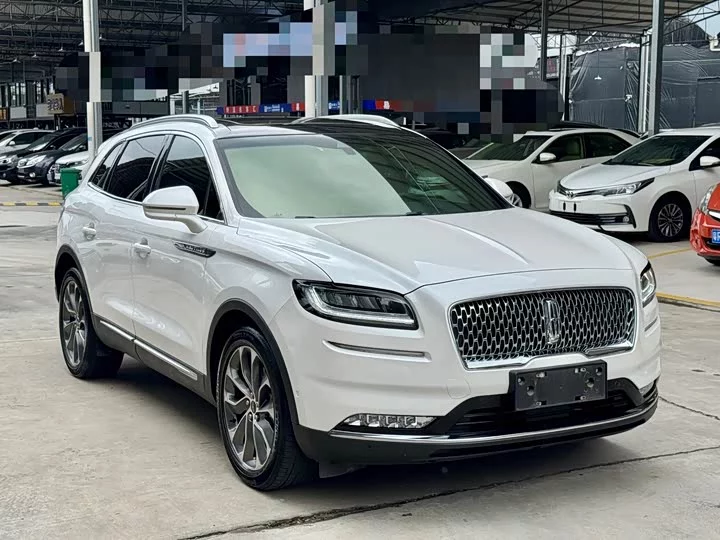 Lincoln navigator