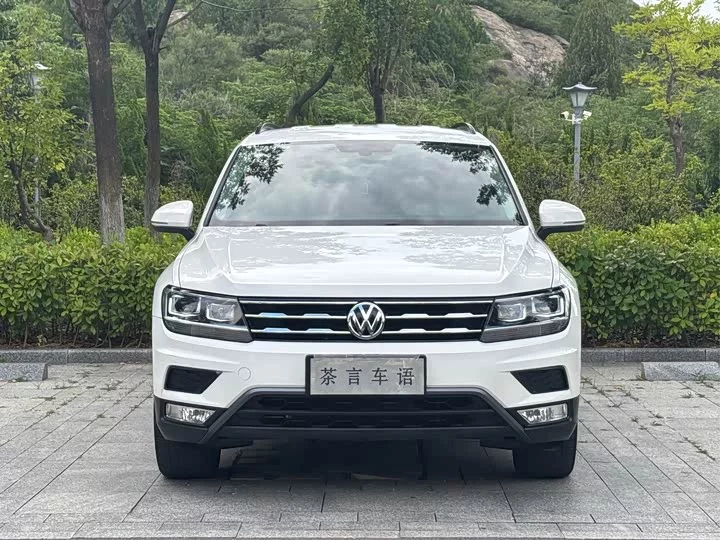 Volkswagen Tiguan L