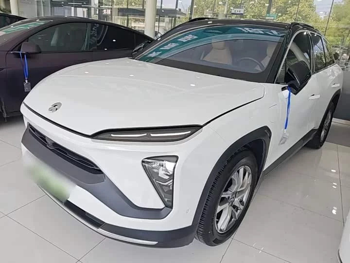 NIO ES6