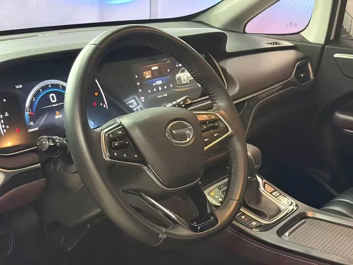 GAC Trumpchi M6