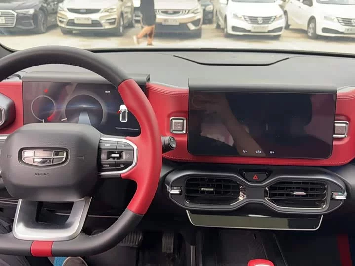 Geely ICON