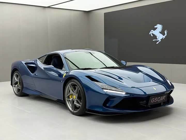 ferrari F8