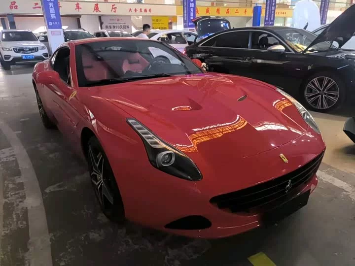 ferrari California T