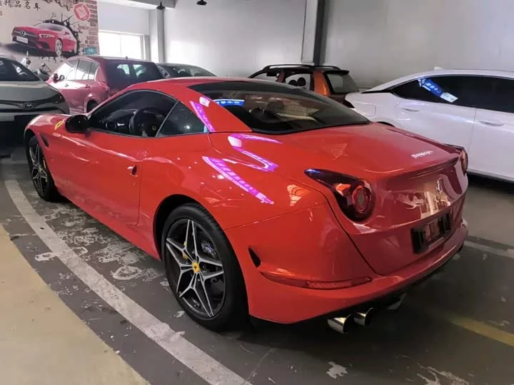 ferrari California T
