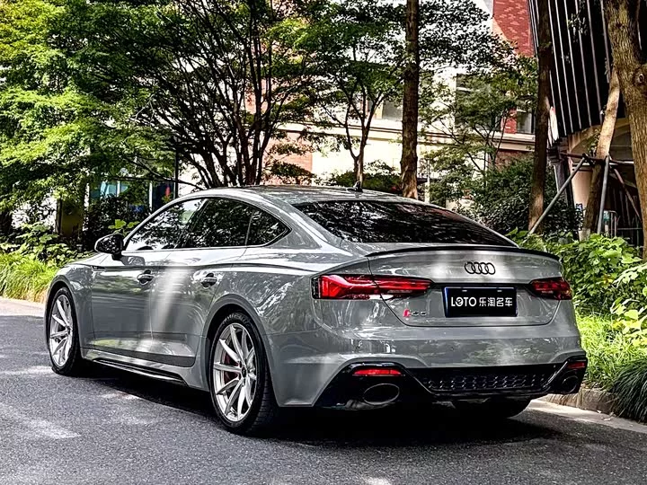 Audi RS 5