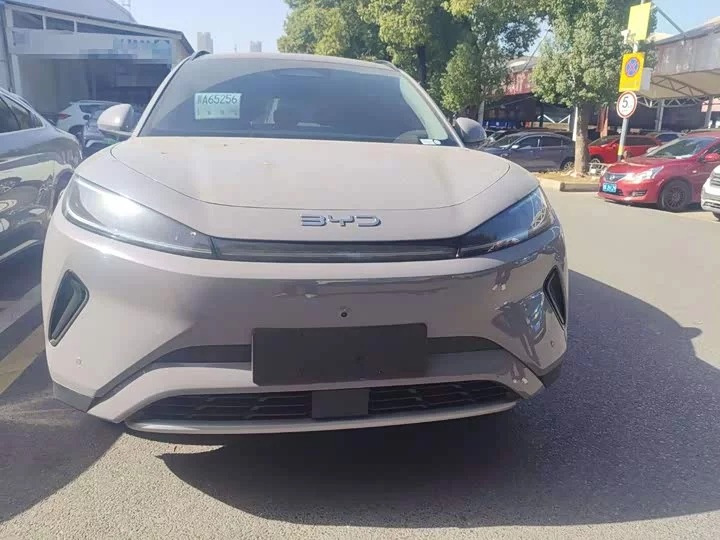 BYD Sea Lion 05 EV