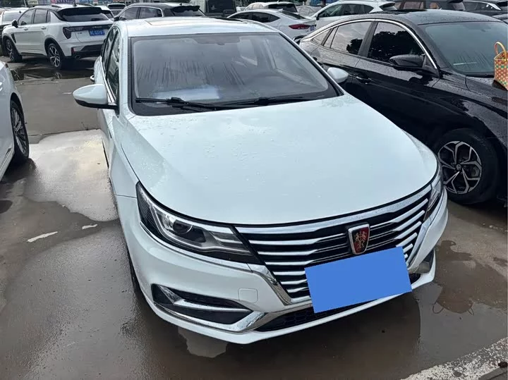 Roewe i6 Classic