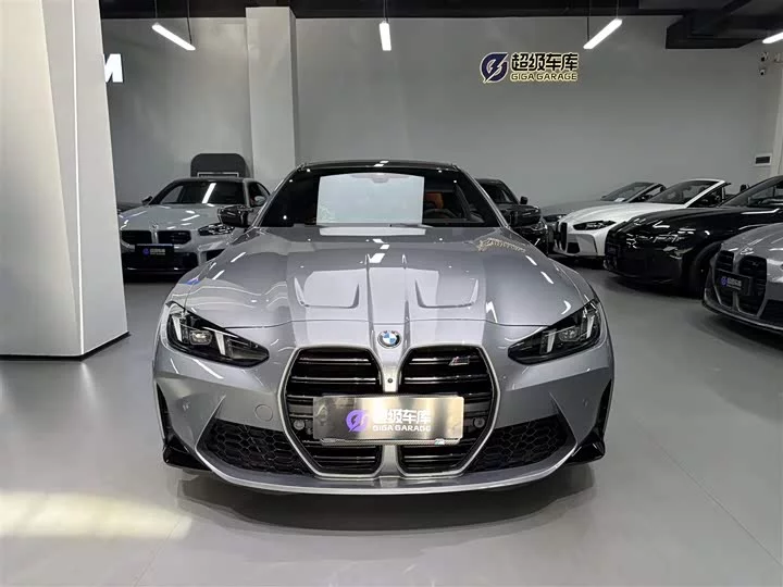 BMW M4