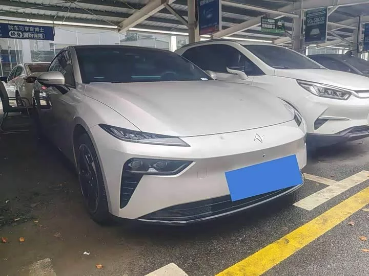 Dongfeng eπ007