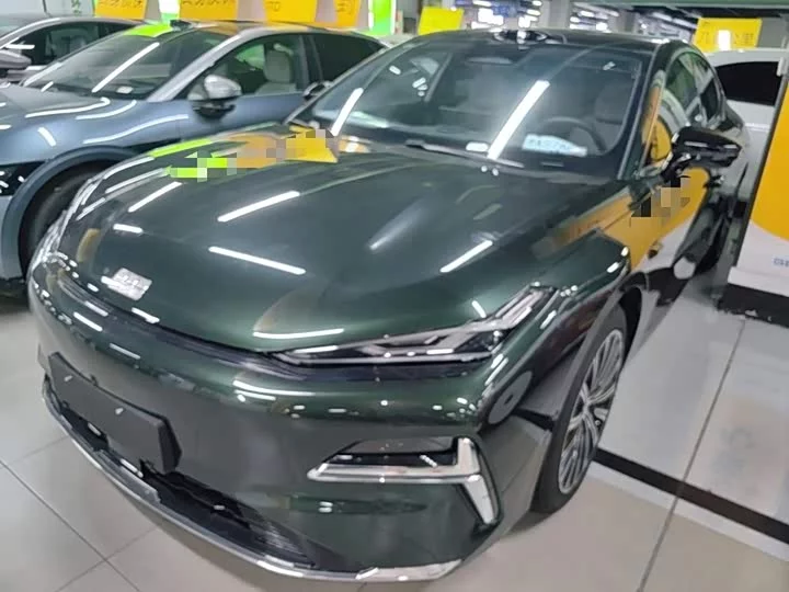 Geely Galaxy Star 8